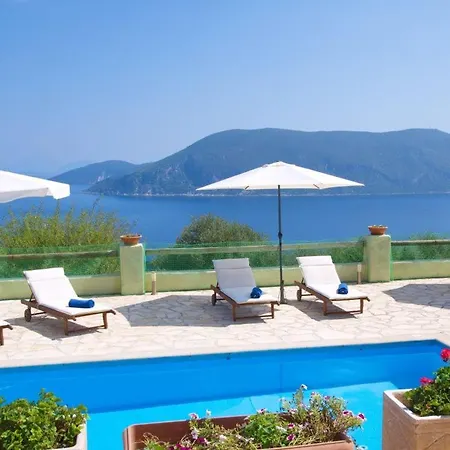 Sleeps 6